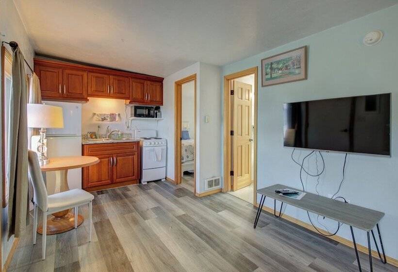 Westerly Motel