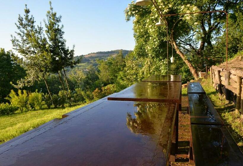 Castello Di Granarola Relais   Adults Friendly