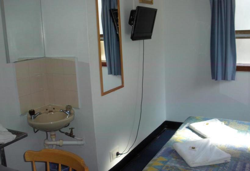 هتل Acacia Inner City Inn