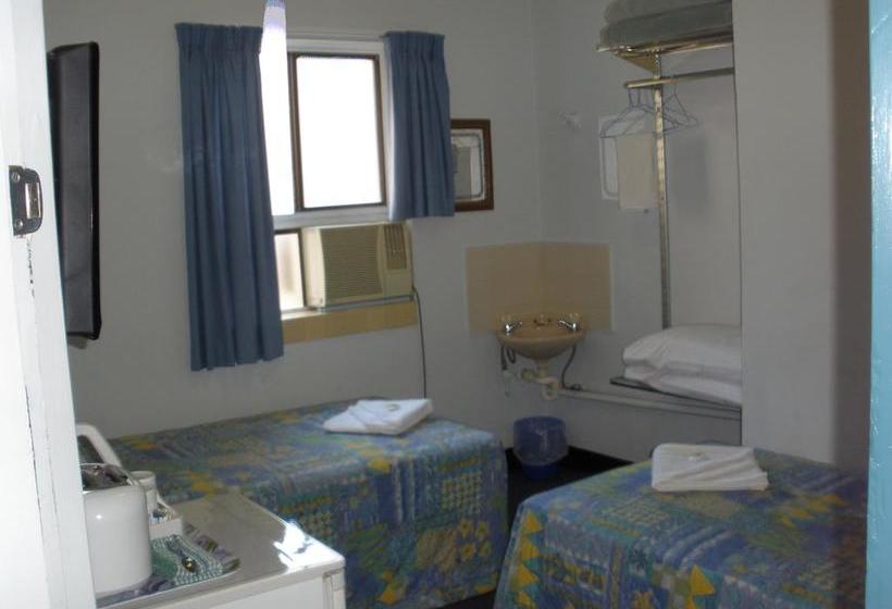 هتل Acacia Inner City Inn