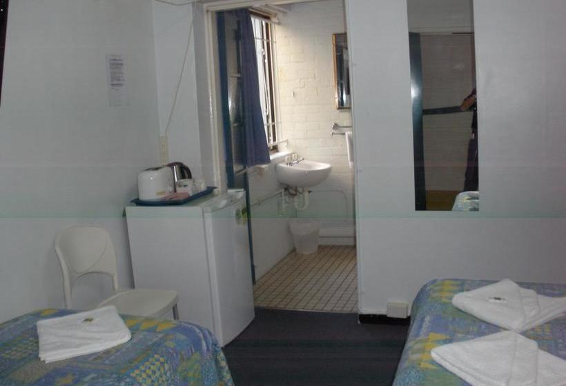 هتل Acacia Inner City Inn