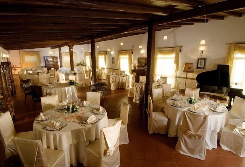 בית מלון כפרי Agriturismo Monte Due Torri