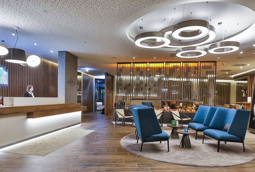 هتل Holiday Inn   Villingen   Schwenningen, An Ihg