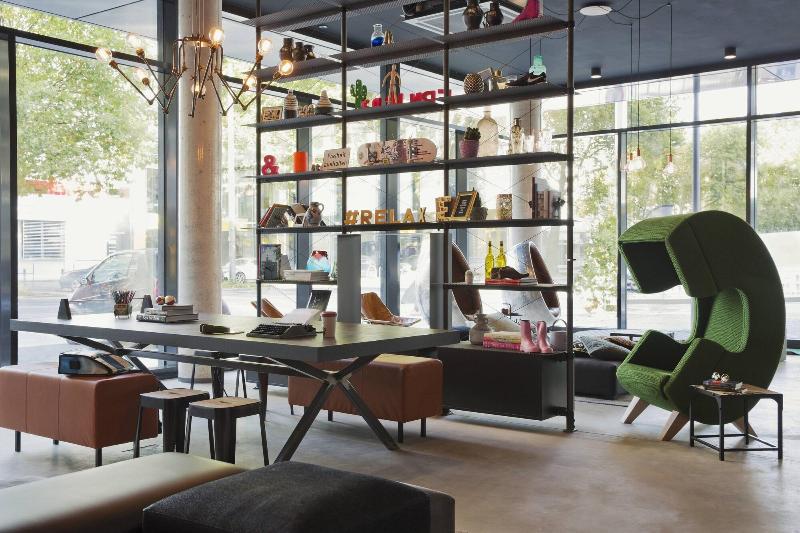 호텔 Moxy Frankfurt East