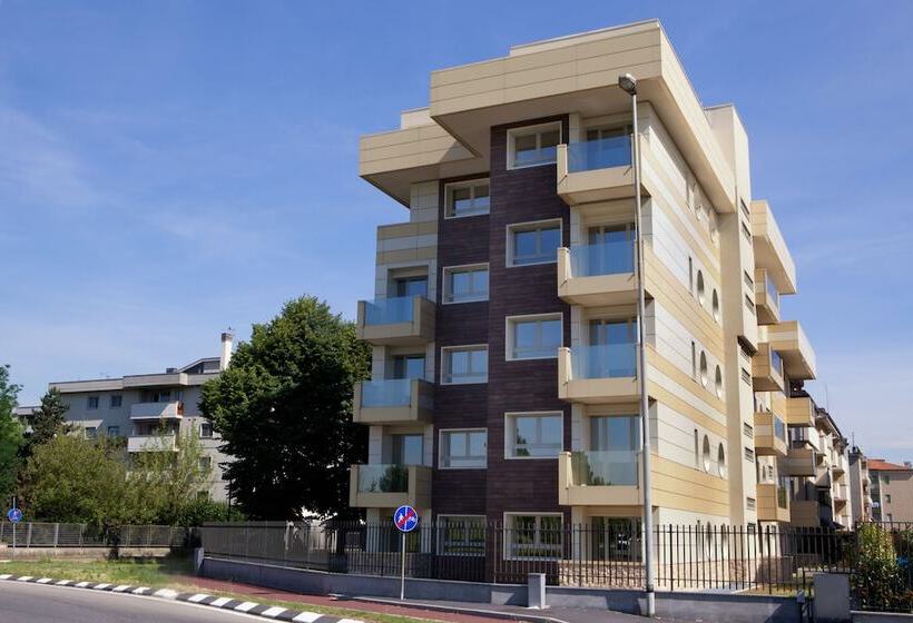 בית מלון כפרי Residence Le Querce