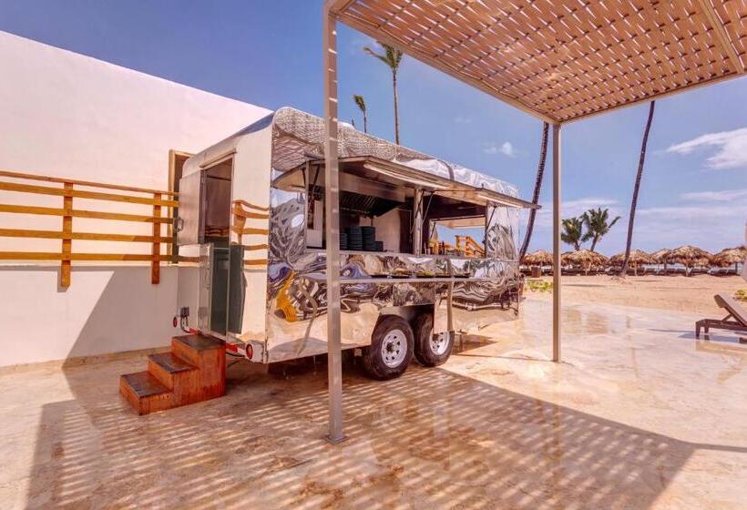 هتل Royalton Bavaro, An Autograph Collection Allinclusive Resort & Casino
