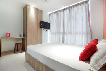 Fotos del hotel Zen Rooms Evergreen Residence:  29