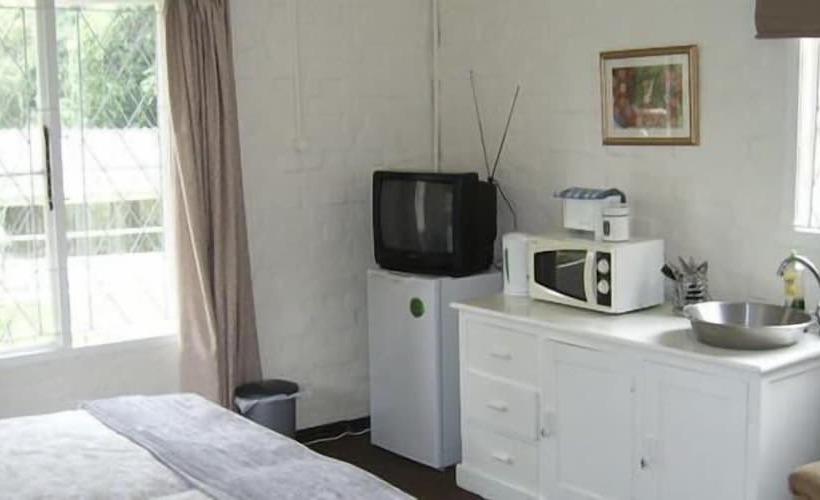 Пансион Nutmeg Guest House