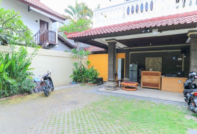 Yuli Bungalows