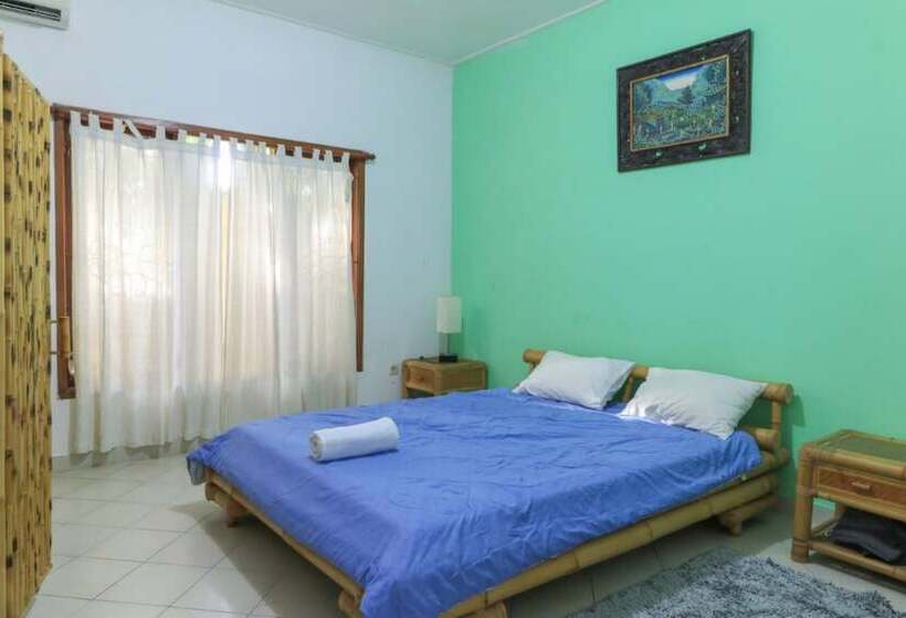 Yuli Bungalows