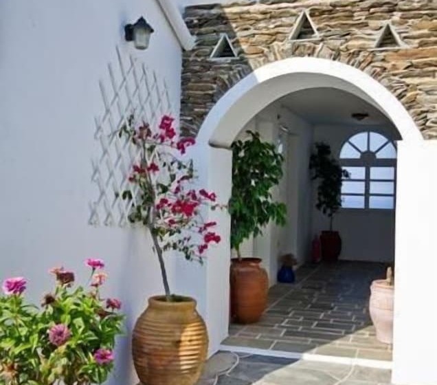 تختخواب و صبحانه Rooms & Apartments Archontou