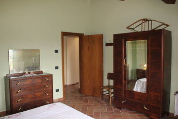 هتل Agriturismo I Pianali
