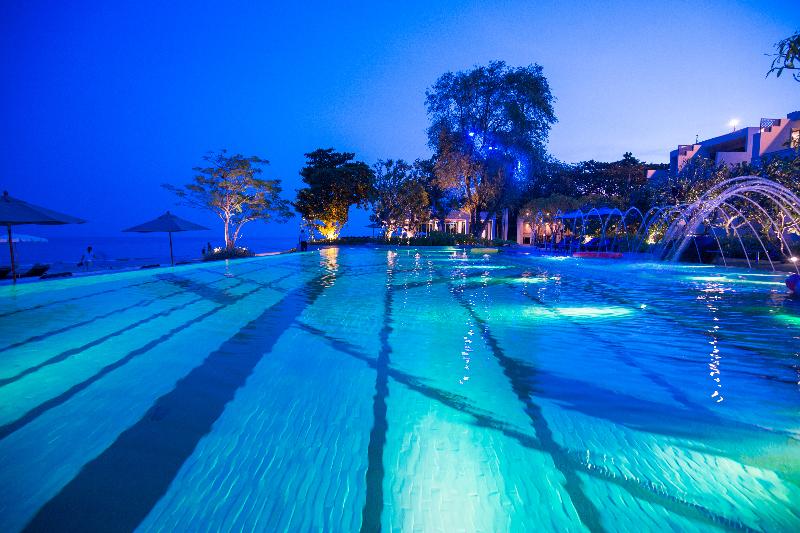 هتل Baba Beach Club Hua Hin Luxury Pool Villa By Sri Panwa