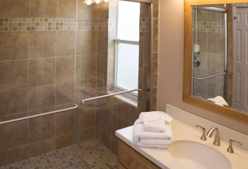 فندق Mark's Sunrise Lakes Villa