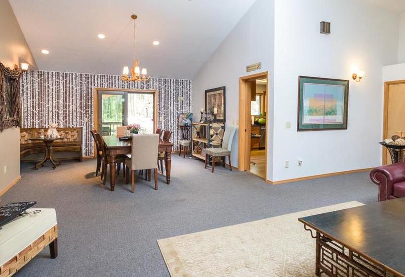 בית מלון כפרי Meadow Lake View Bed And Breakfast