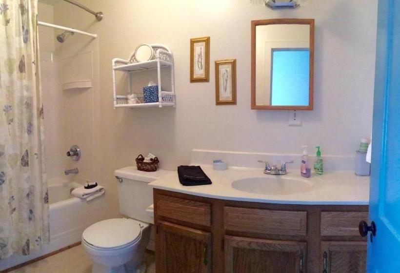 צימר The Inn At Sugar Hollow Farm