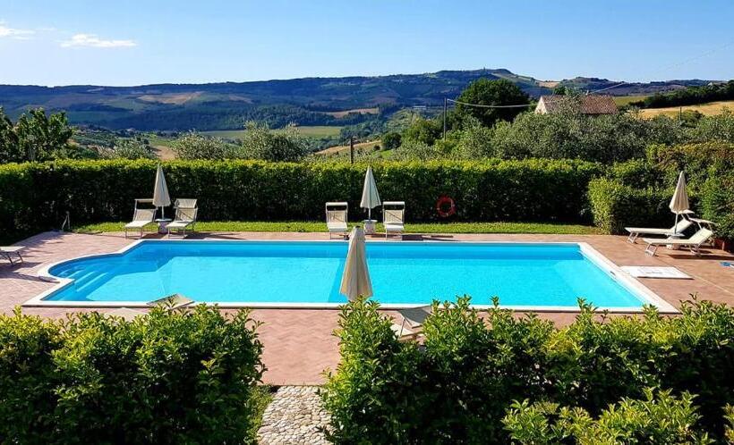فندق Agriturismo Fiore Di Campo
