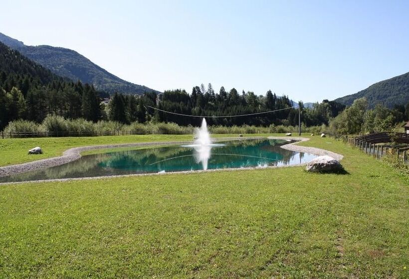 בית מלון כפרי Aplis