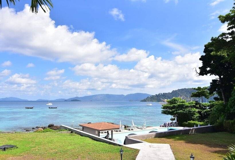 هتل Asara Private Beach Resort