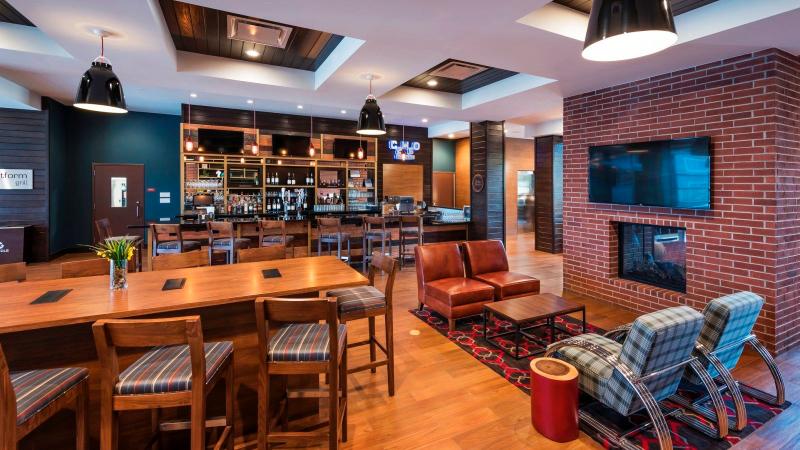 בית מלון כפרי Four Points By Sheraton Houston Intercontinental Airport