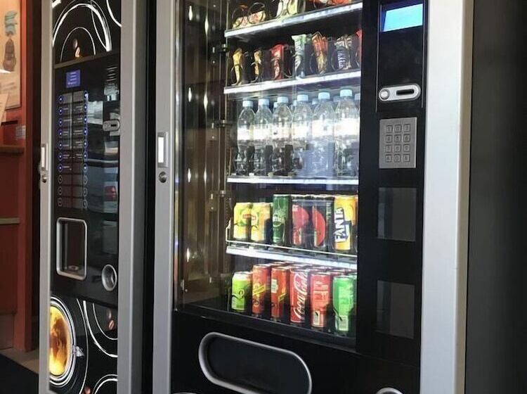 ホテル Ibis Budget Arles Sud Fourchon