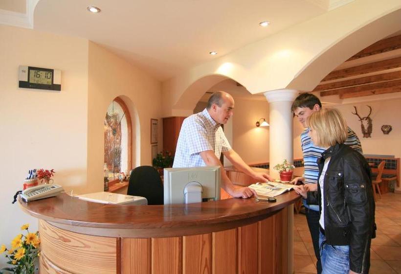 בית מלון כפרי Tschantnaihof