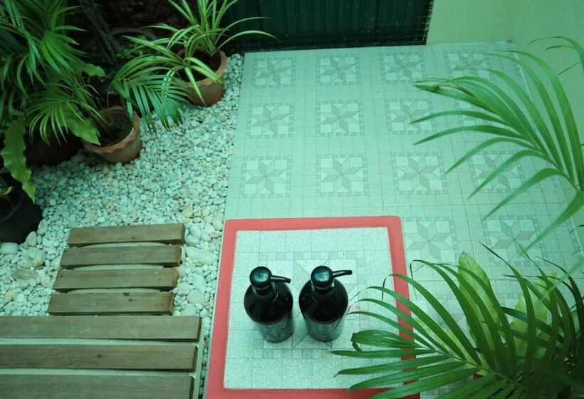 פנסיון Baan Bua Cottage Sha Extra Plus B5510