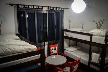 Arka Hostel