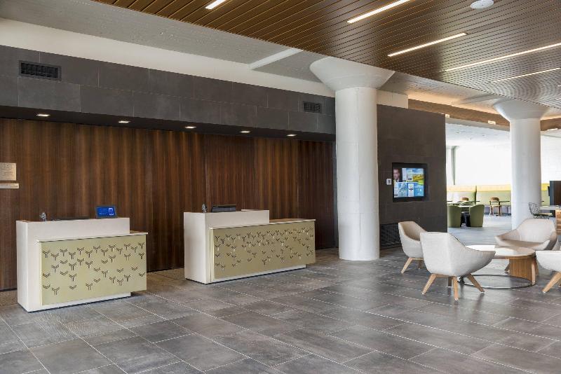 فندق Courtyard By Marriott Waterloo Cedar Falls