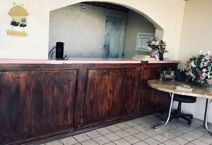 호텔 Executive Inn Texarkana