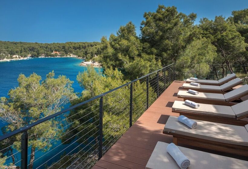 בית מלון כפרי Gava Waterman Milna Resort – All Inclusive