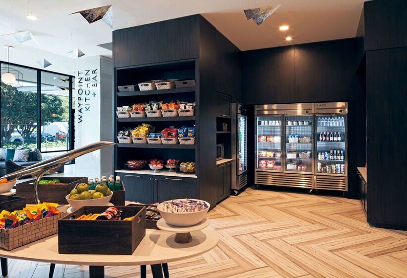 H Hotel Los Angeles, Curio Collection By Hilton