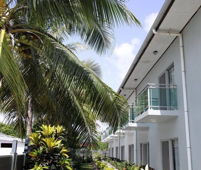 Luganvilla Business Hotel And Restaurant