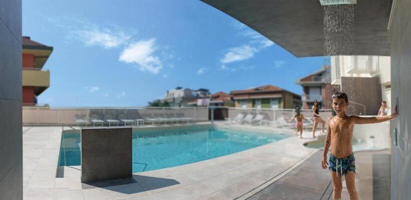 هتل & Residence Continental