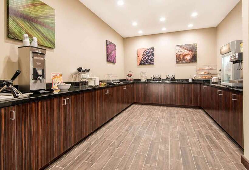 هتل Sleep Inn & Suites Moab Near Arches National Park
