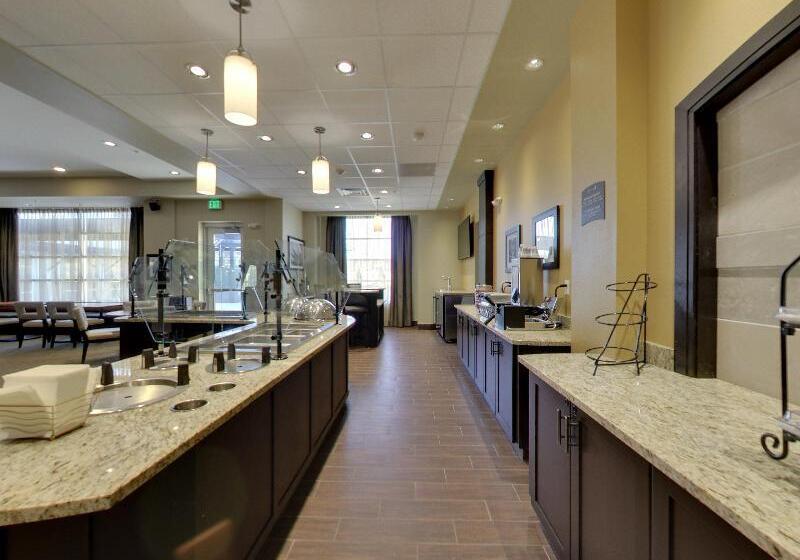 هتل Staybridge Suites Madison   Fitchburg By Ihg