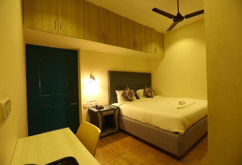 هتل Zingle Stay Airport