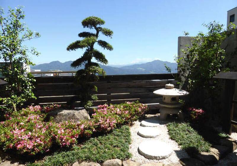 Moriaki Ryokan