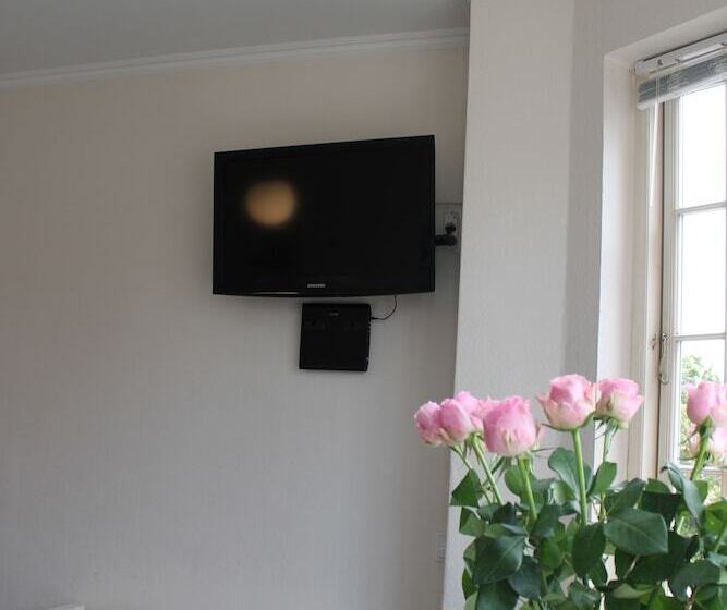 منتجع Amalie Bed And Breakfast & Apartments