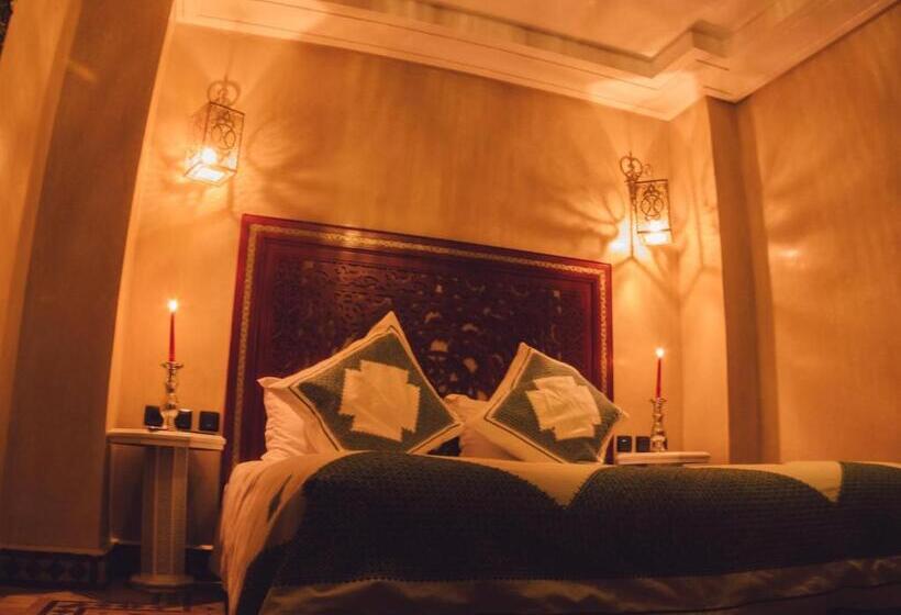 تختخواب و صبحانه Riad Golf Stinia