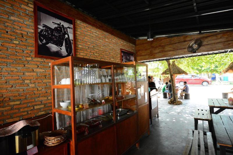 تختخواب و صبحانه World Bnb