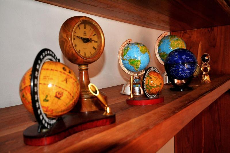 تختخواب و صبحانه World Bnb