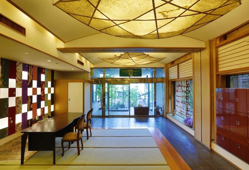 旅館 Rakuzan Yasuda