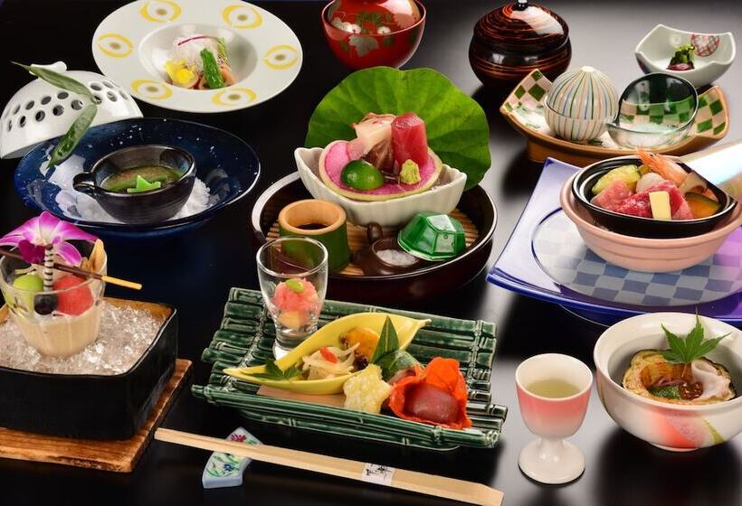 旅館 Rakuzan Yasuda