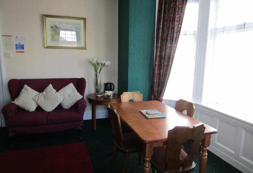 ベッドアンドブレックファースト Athollbank Guest House
