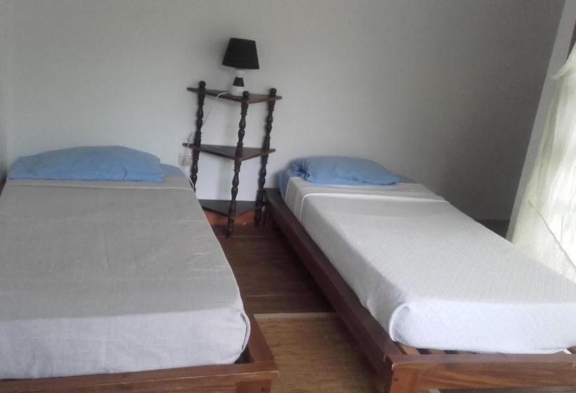 تختخواب و صبحانه Casa De Campo