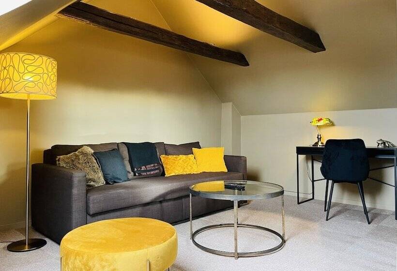 فندق åhus Gästgivaregård