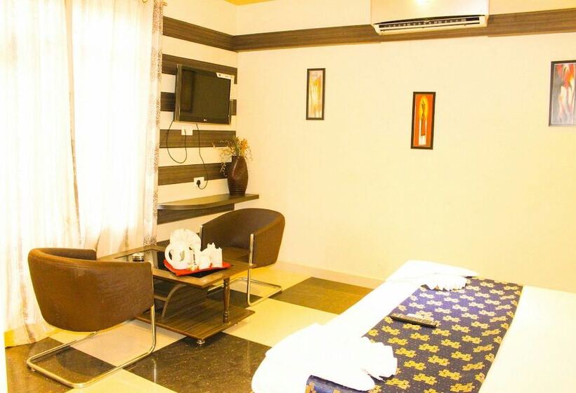 فندق Shagun Residency Behror