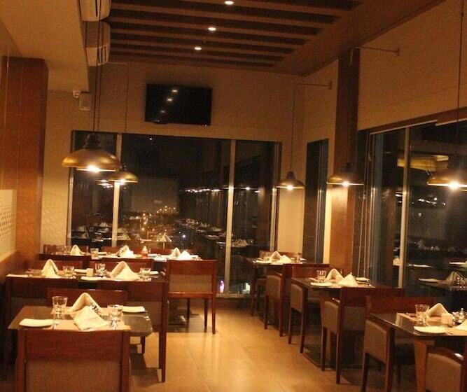 فندق The Fern, Vadodara