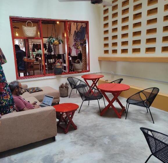 Tumi Hostel